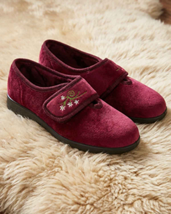 DB Wider Fit Caroline House Shoe - Burgundy - DB Wider Fit