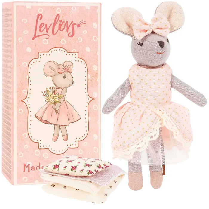 Mouse Jasmine — Soft Linen Plush Mouse Doll
