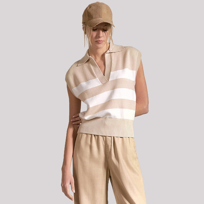 :hidden