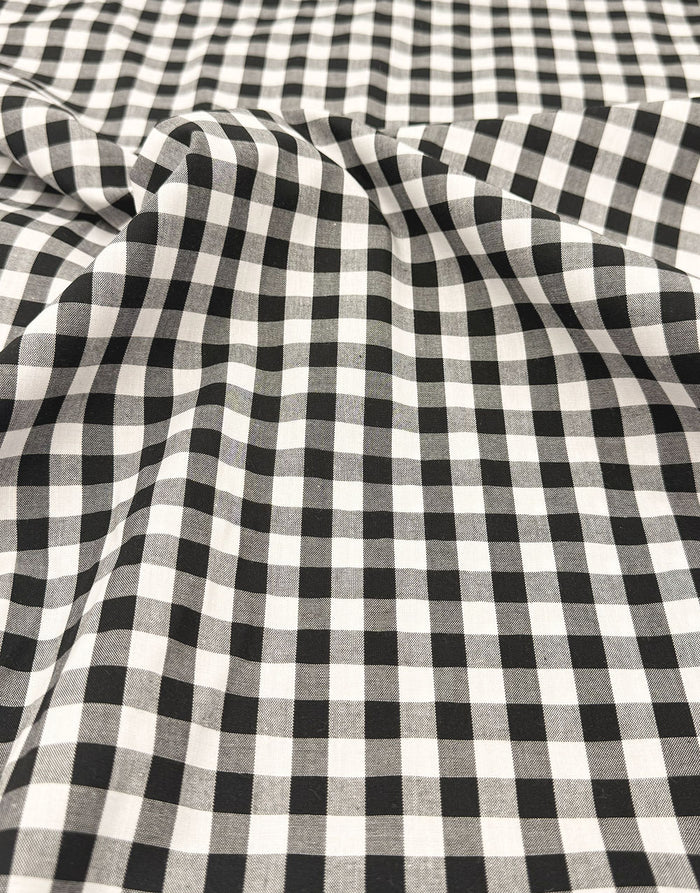 Remnant 1.6m - Small Black Yarn-Dyed Gingham Cotton Fabric