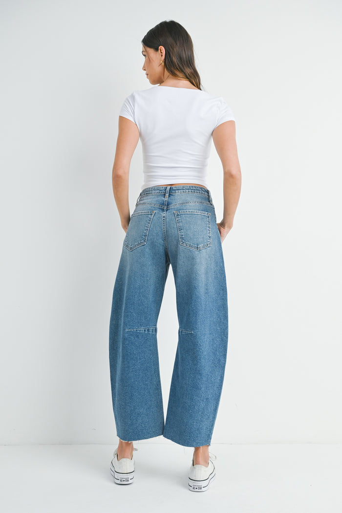 The Barrel Jean Twist