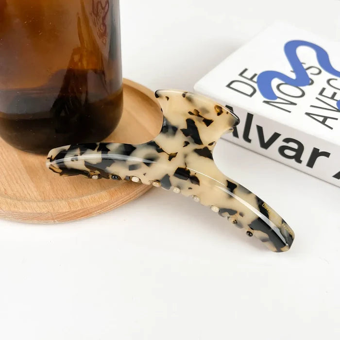 Tortoiseshell Hair Claw Clip