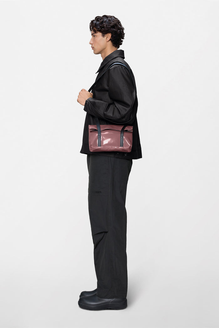 RAINS 2 Strap Crossbody Bag Tempt 17L H17 x D9 x W25 cm Crossbody