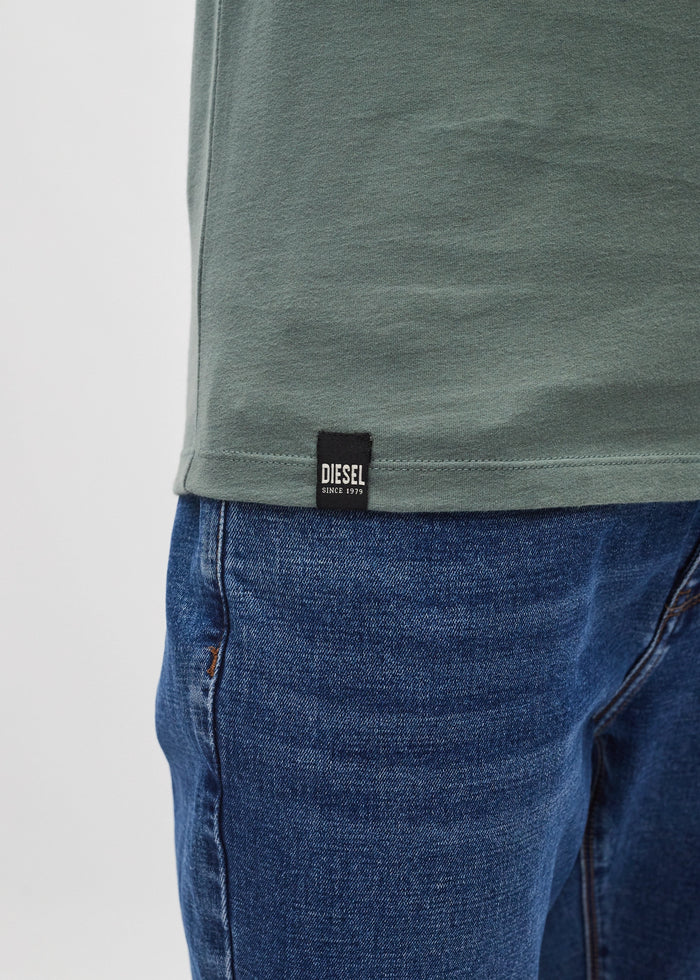 Basic Caden O Neck Tee Green Meadow