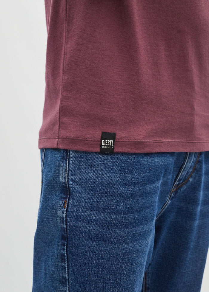 Basic Caden Tee