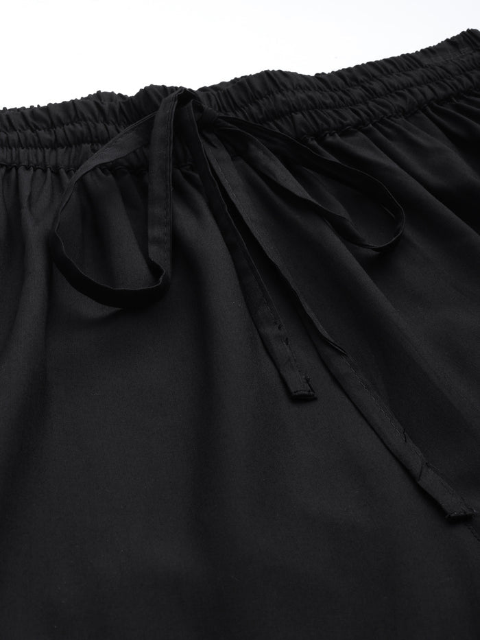 Black Solid Pencil Pant