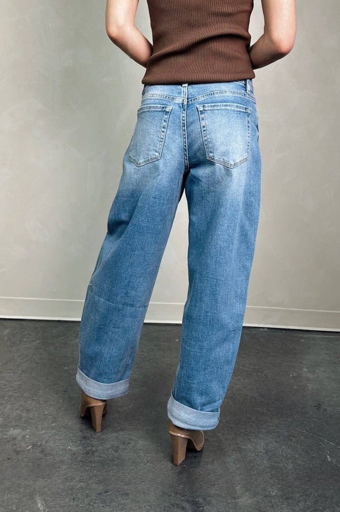 Carefree Barrel Blues Jeans