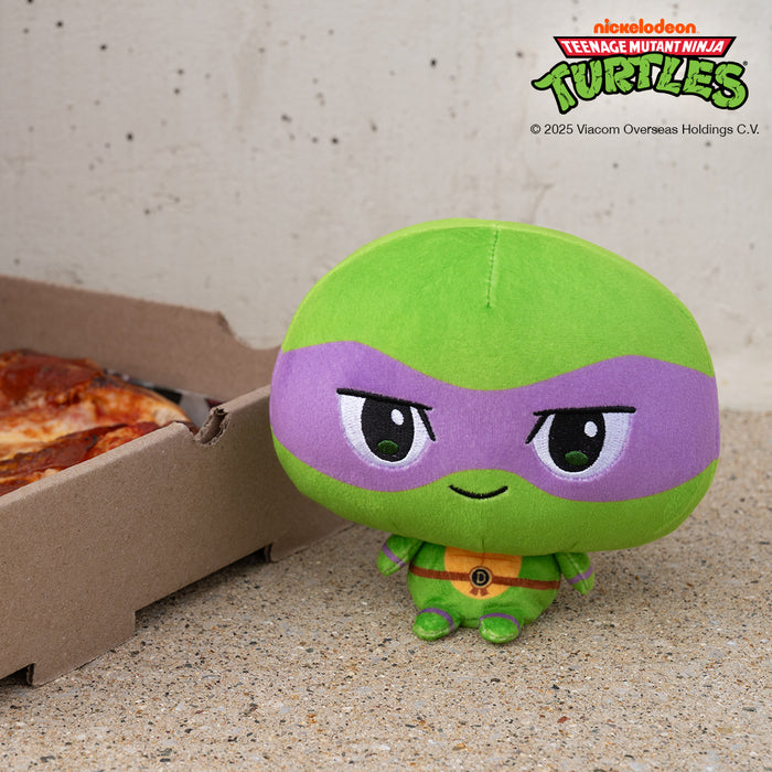 Cloudheads: 5" Donatello sitting with a box of pizza