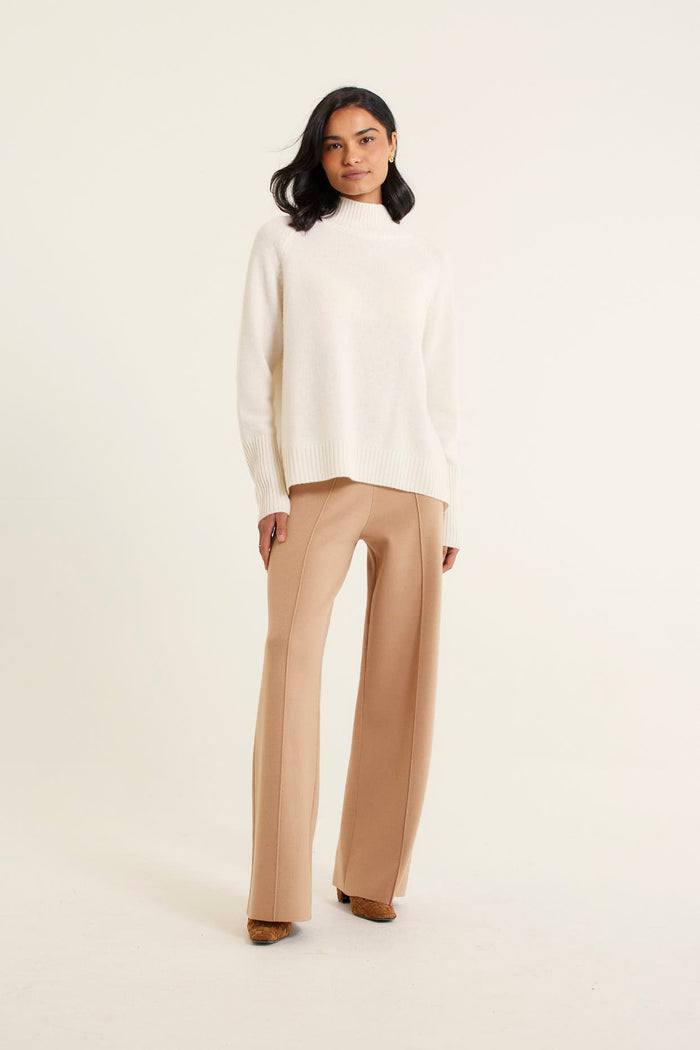 Fifi Cashmere Polo Sweater In Cloud Dancer