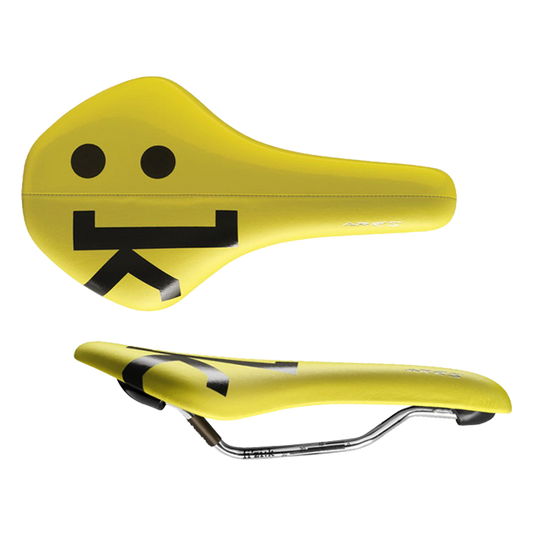 Fizik ARES Saddle