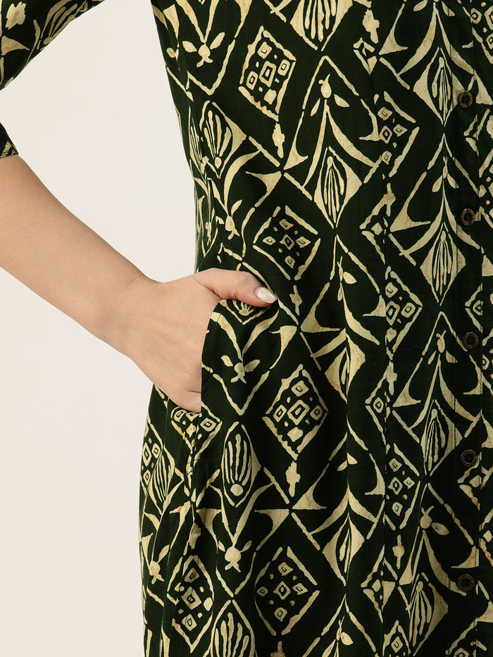 Green Geometric Printed A-Line Kurta