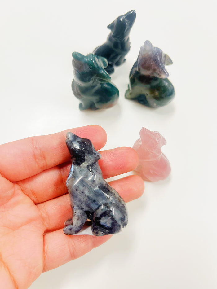 Wolf Carving Gemstone