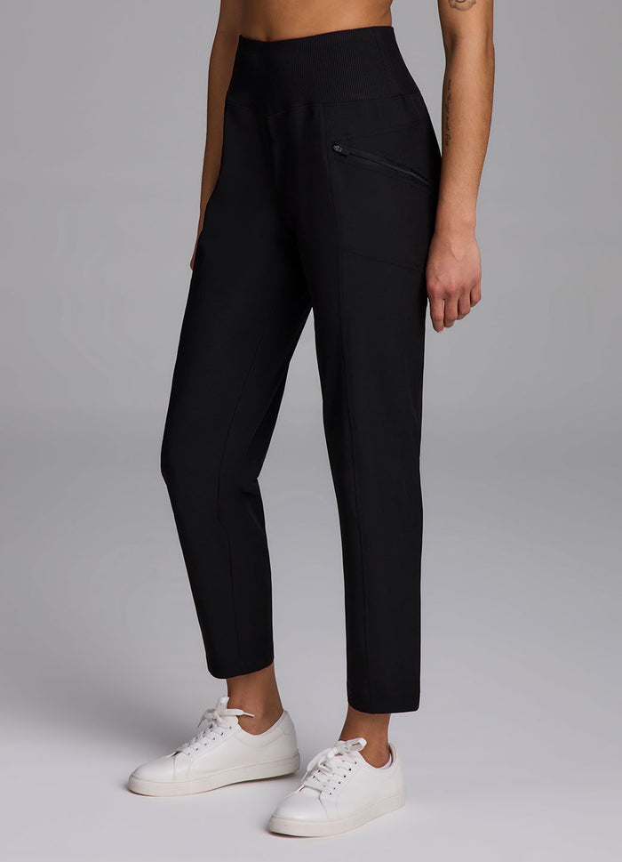 Black / XS