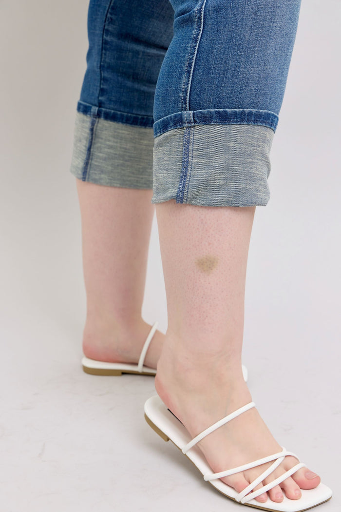 Judy Blue High Waist Tummy Control Shield Pocket Skinny Cuff Capris Jeans