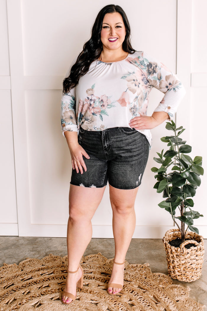 Judy Blue High Waisted Rigid Magic Jean Shorts In Washed Black