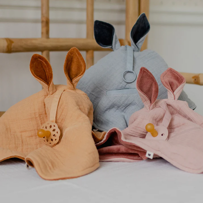 Kangaroo Cuddle Cloth - Organic Cotton - Lifestyle