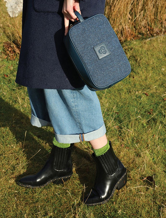 Kerry Tweed Washbag - Midnight Blue #color_midnight-blue