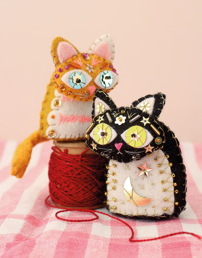 Kittens Felt Embroidered Instruction Booklet, Sewyeah