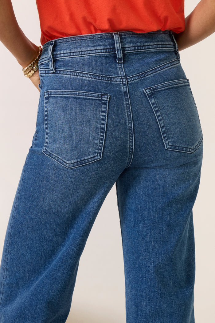 Le Slim Palazzo Crop Harbor Pocket