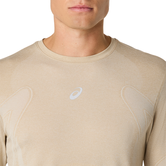 Marathon ASICS Road Seamless LS Top - Cream (Men's Sizing)