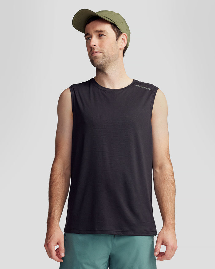 b1522_o4w_mens_seeker_tank_black_m_a_1300x1626_9e7e314_1756934277000