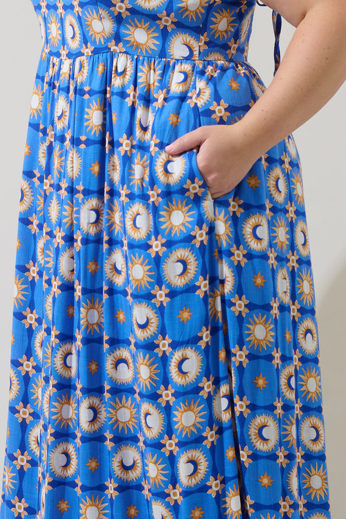 Moonshine Senia Midi Dress Curve