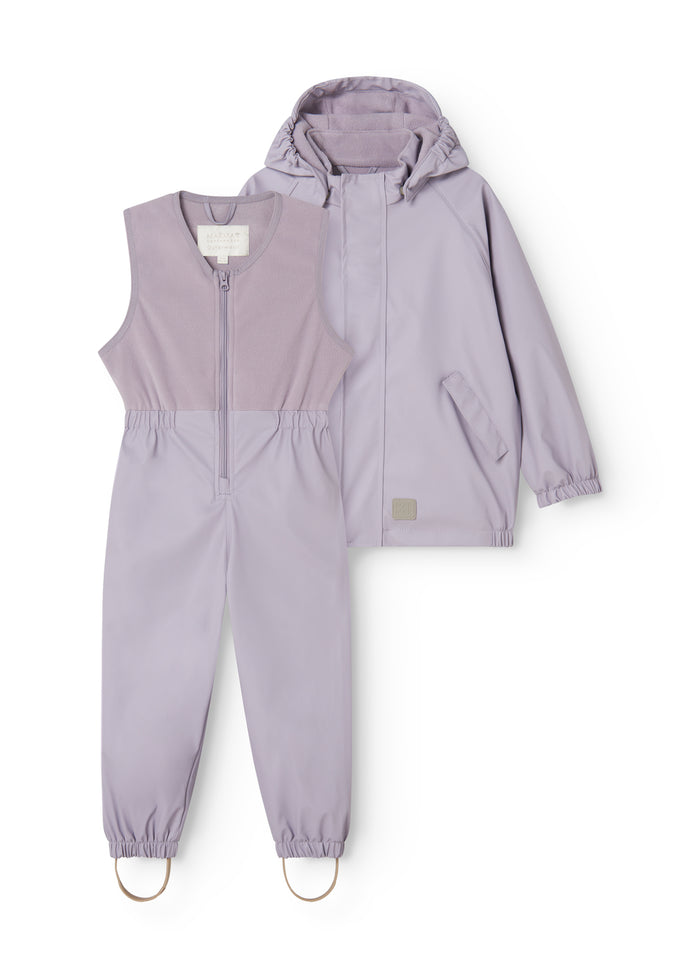 Lavender set: hooded jacket with zipper and pants with elastic at the ankles.