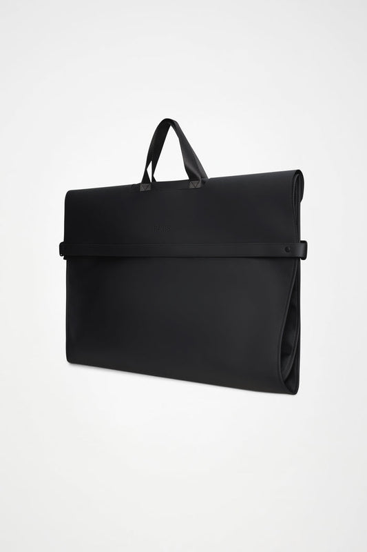 RAINS OTG Suitbag Black 23L H132 x D3 x W60 cm Messenger