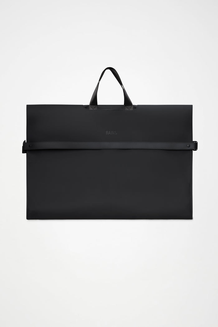 RAINS OTG Suitbag Black 23L H132 x D3 x W60 cm Messenger