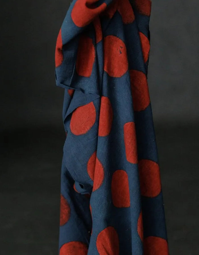 Remnant 1.5m - Red Edo Spot Indian Kala Cotton Fabric