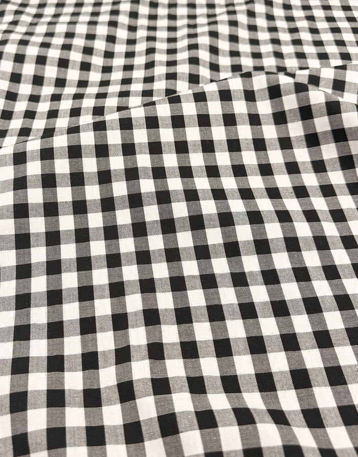 Remnant 1.6m - Small Black Yarn-Dyed Gingham Cotton Fabric