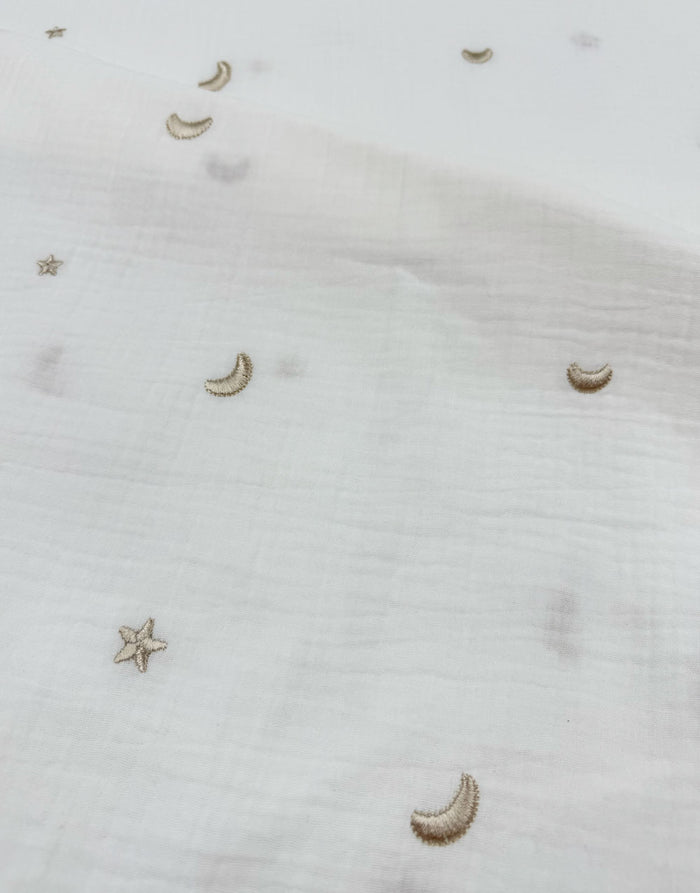 Remnant 30cm - White Moonlight Embroidered Cotton Double Gauze Fabric