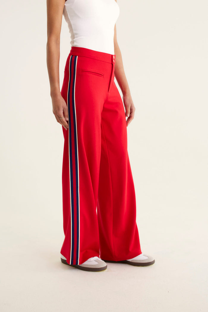 Retreat Ponti Pant In Red