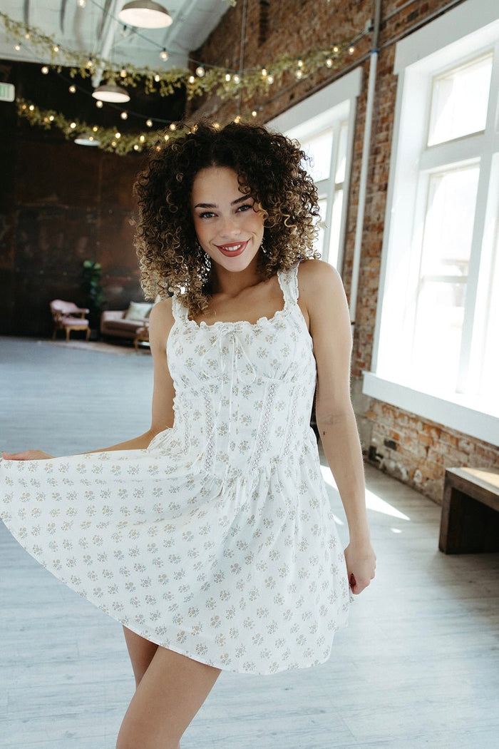 Still Dress