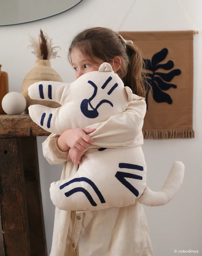 Tiger Embroidery Cushion Blue, Natural 40x32 cm
