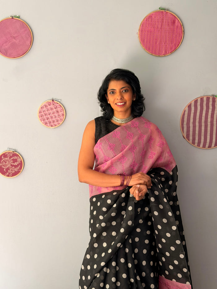 Tuhina Dots Print Play Organza Saree - Pink