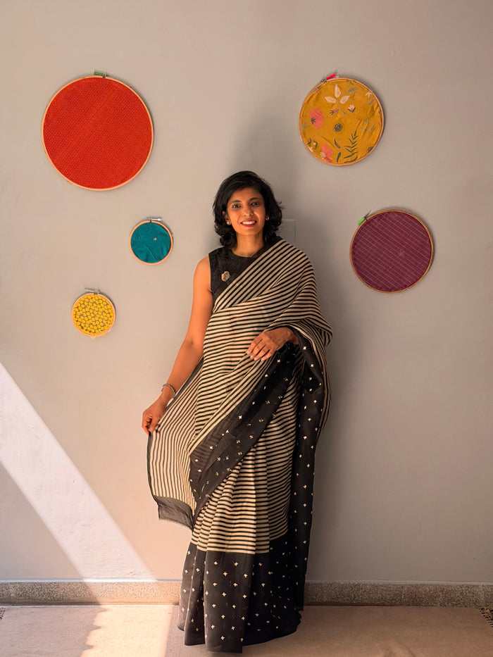 Tuhina Stripes Print Play Organza Saree - Black