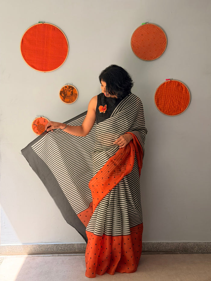 Tuhina Stripes Print Play Organza Saree - Orange