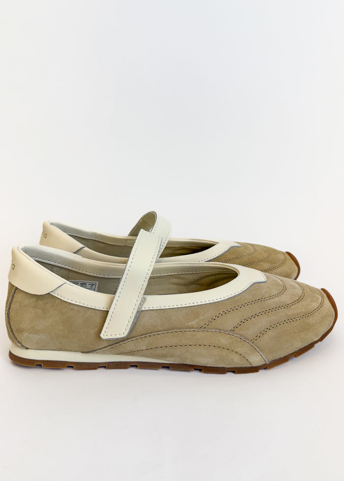 Victoria Aster Ballerina Flats