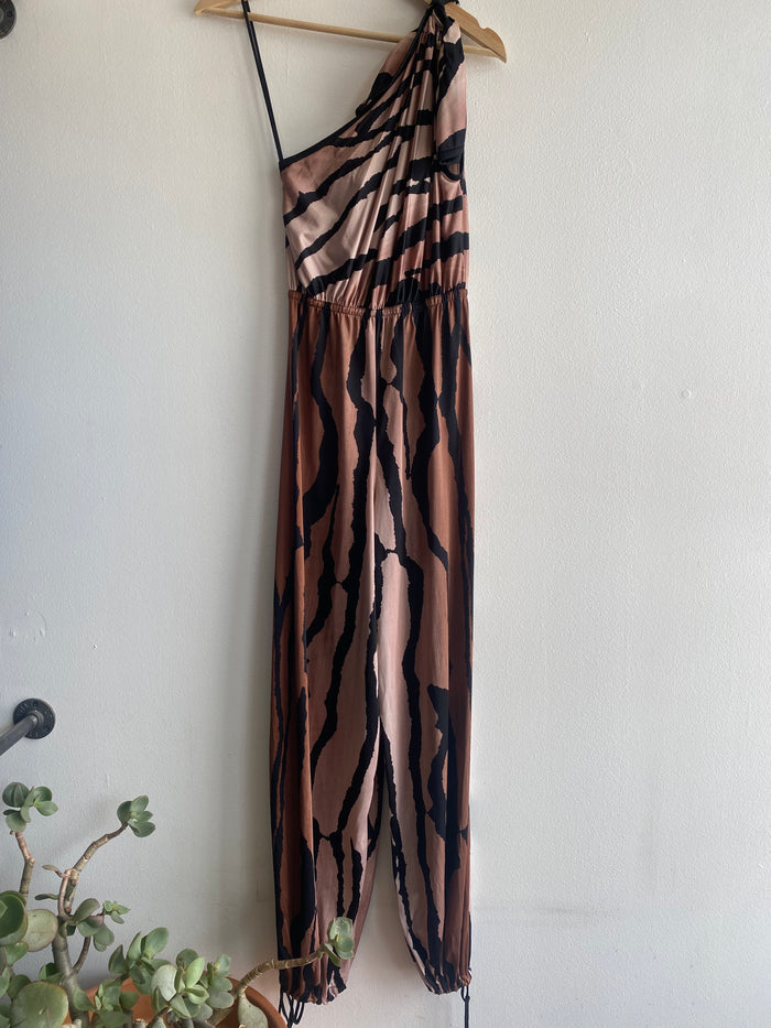 70s off the shoulder animal print romper - La Lovely Vintage