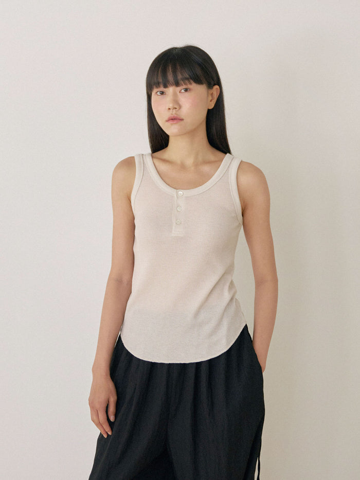 Waffle Button Sleeveless - Beige