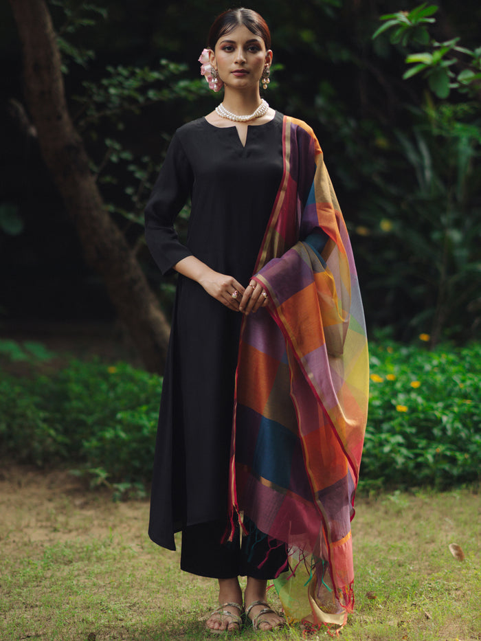 Women's Black Remi Silk Kurta Set with Organza Dupatta