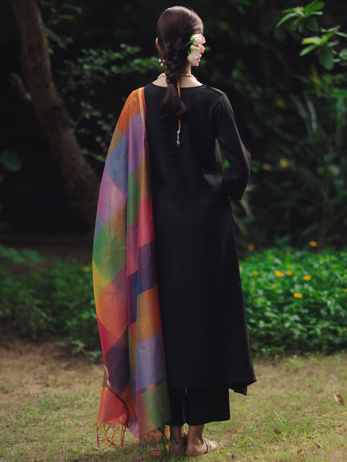 Women's Black Remi Silk Kurta Set with Organza Dupatta