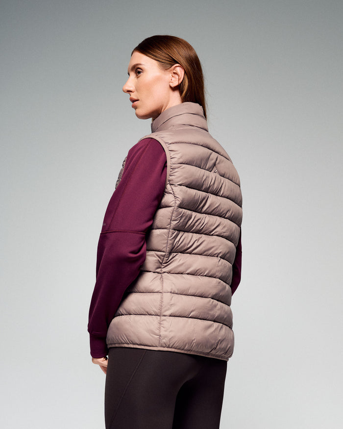 b2347_816_womens_core_lw_insulated_vest_b_1780959383000