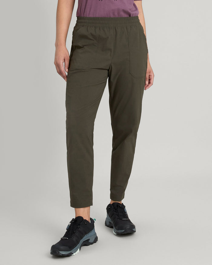 b0498_586_miro_womens_tapered_pants_a_1743633607000