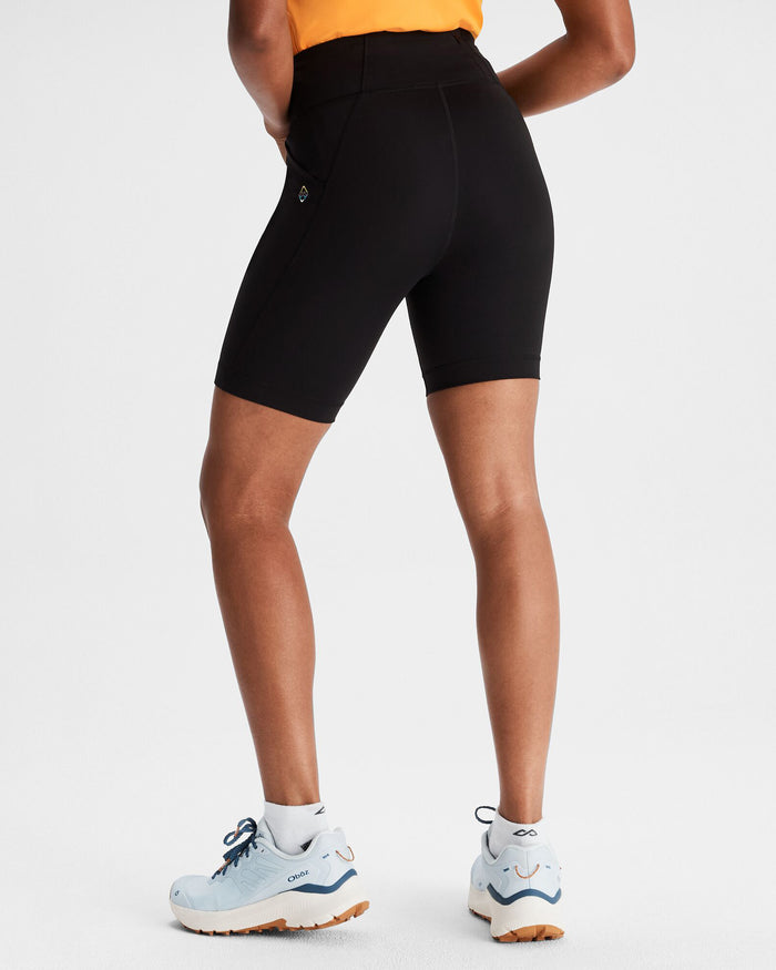 b0735_o4w_seeker_womens_7_inch_tight_shorts_c_1743632930000