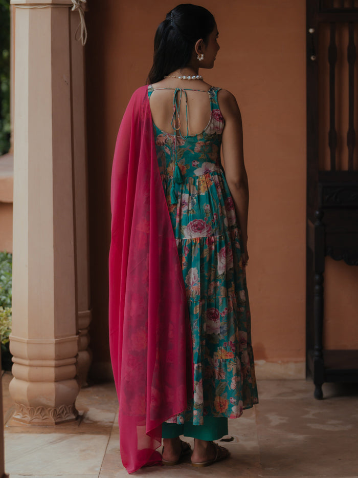 Women's Teal Georgette Kurta Set With Dupatta