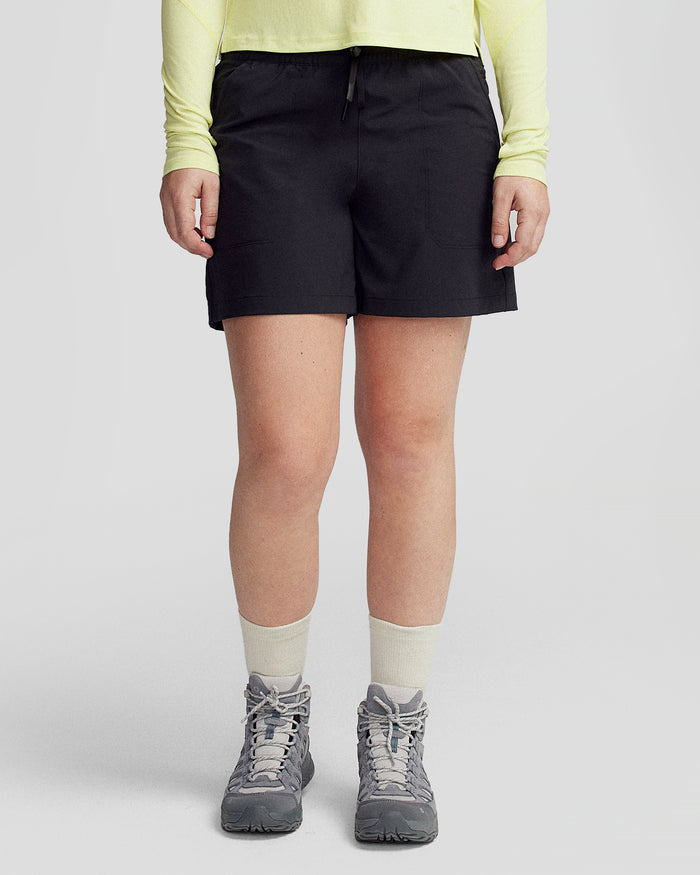 b1569_o4w_womens_trailhead_5inch_shorts_black_a_1402x1753_a9505db_1756934210000