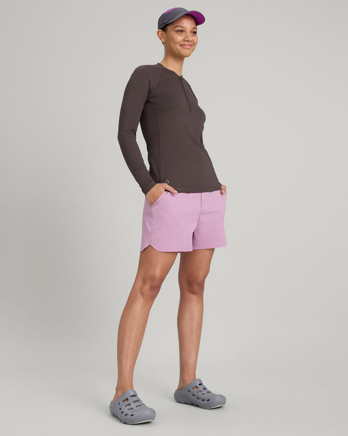 b0523_od5_wtr_chaser_womens_5inch_short_b_1743629721000